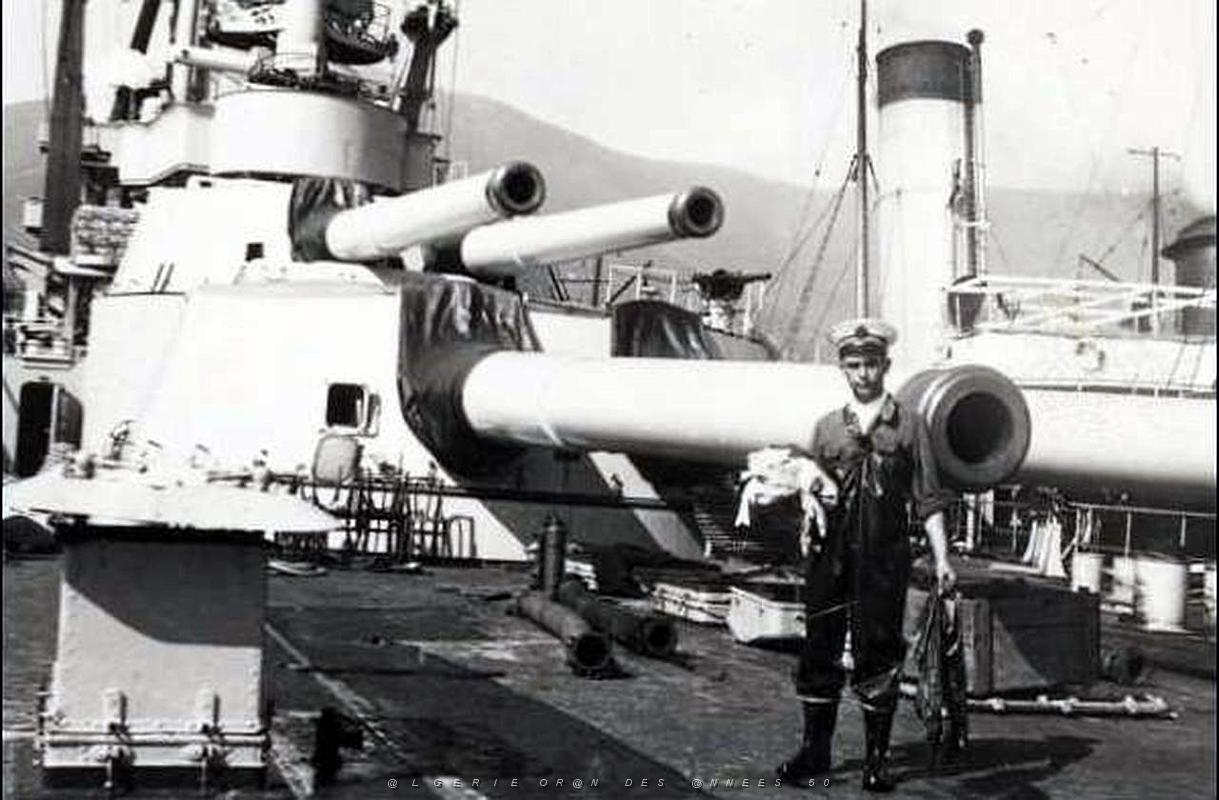 CD eh- 63- MEK- Cuirasse Provence 1937.jpg